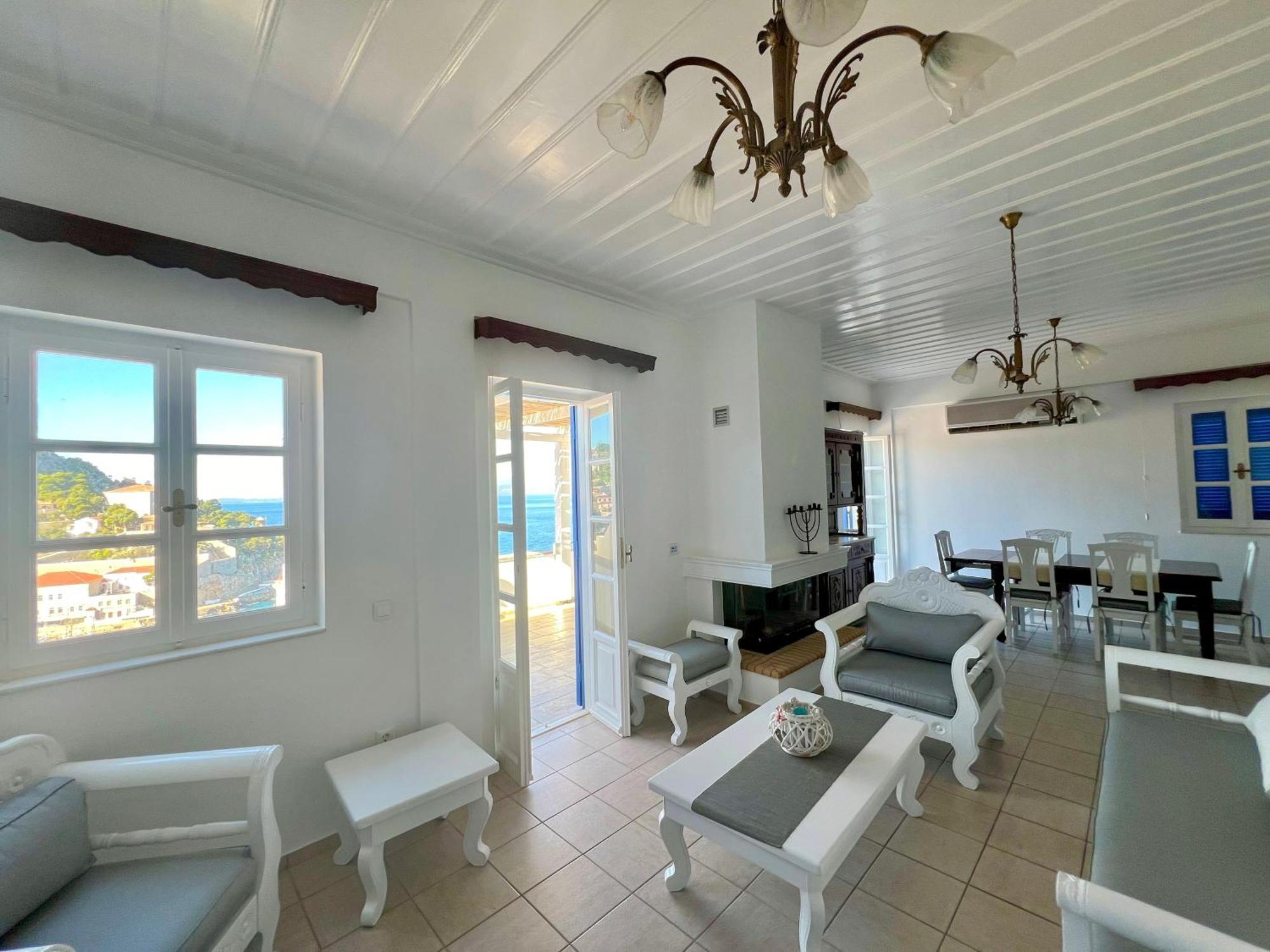 Villa Sunset ไฮดรา ภายนอก รูปภาพ