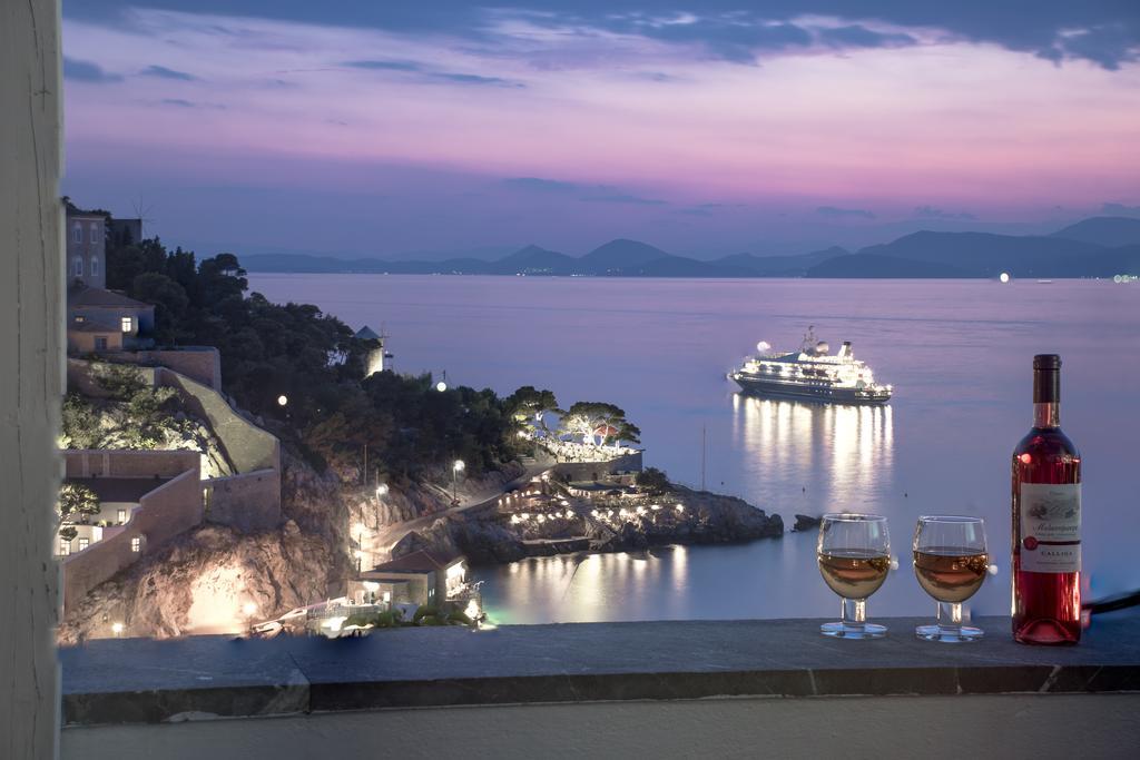 Villa Sunset ไฮดรา ภายนอก รูปภาพ